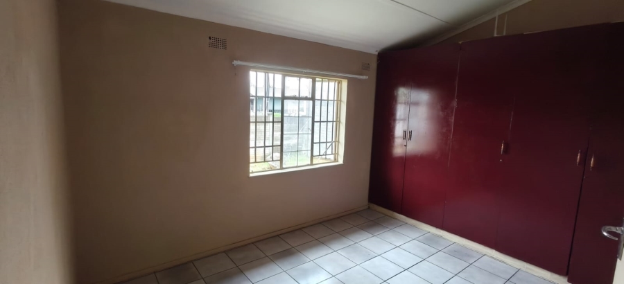 2 Bedroom Property for Sale in Oos Einde North West